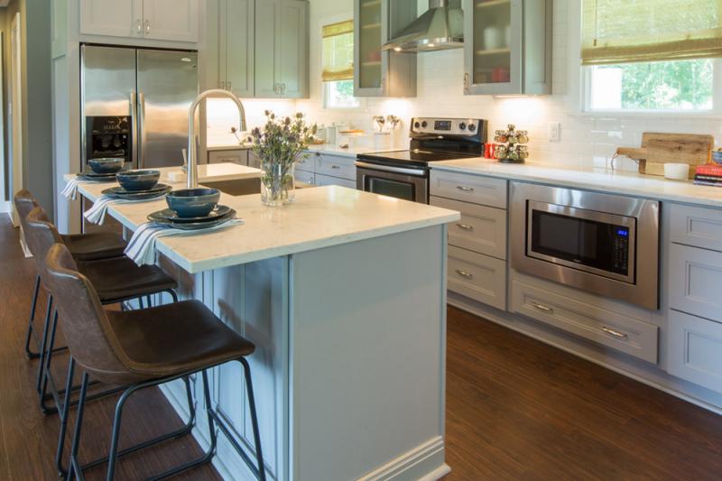 Gainsboro Gray Kitchen Cabinets