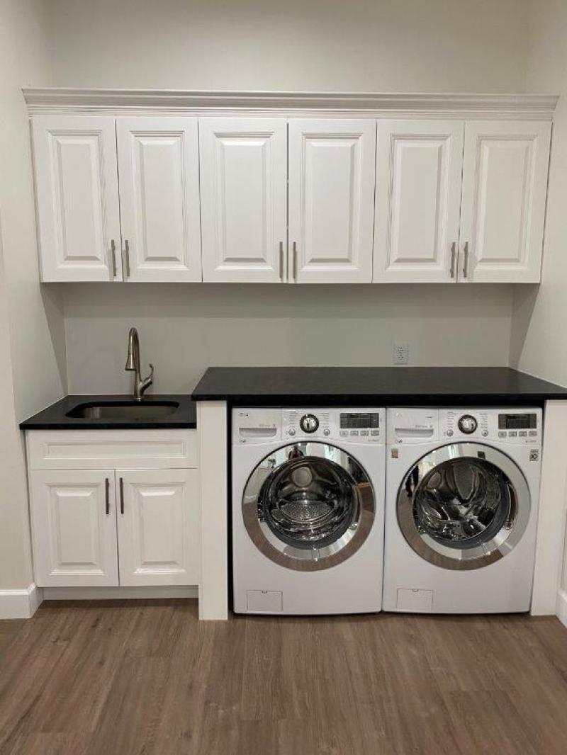 Dove White Frameless Kitchen Cabinets