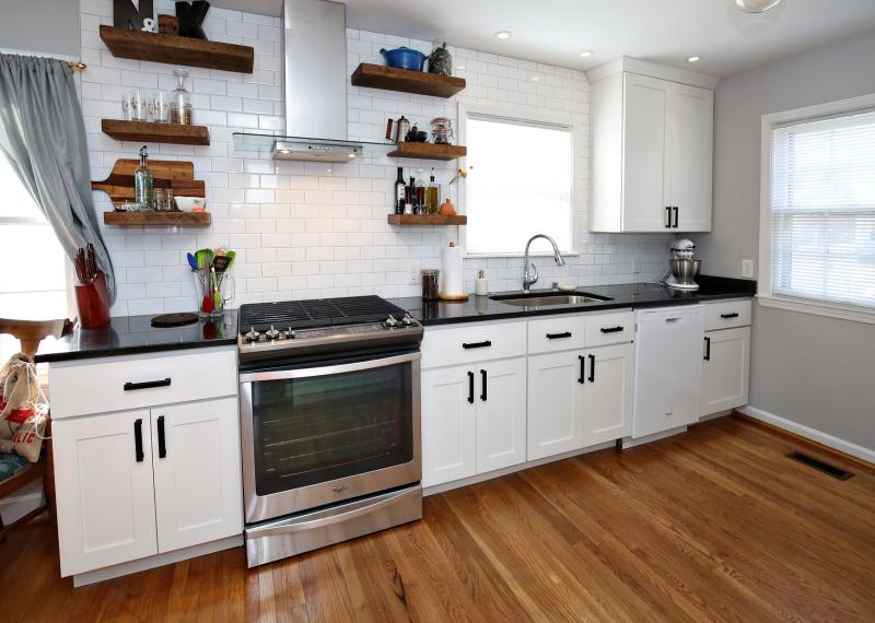 Easton White Slab Kitchen Cabinets