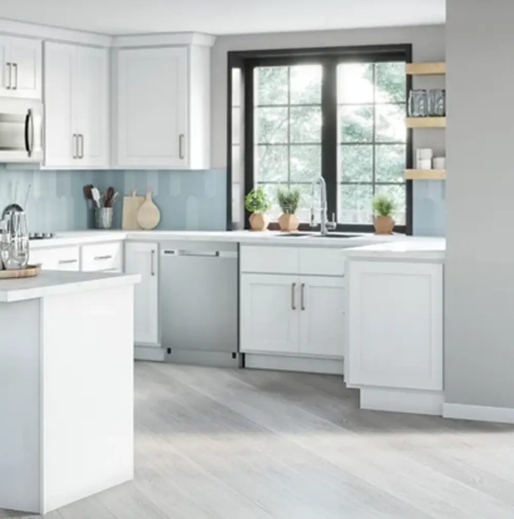 Primary White Shaker Kitchen Cabinets